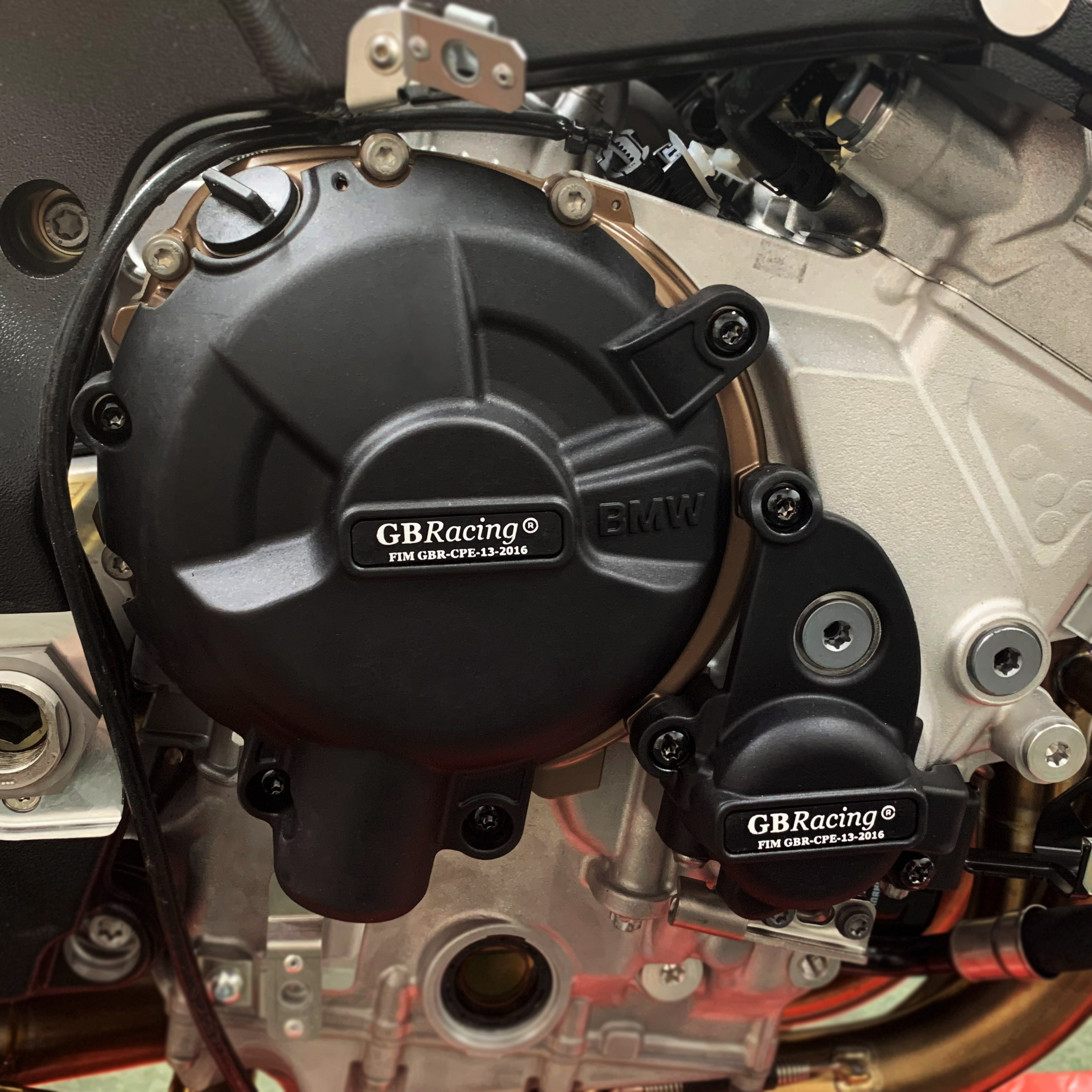 GBRacing エンジンカバーセット BMW S1000RR (2019-2023) / S1000R (2021)